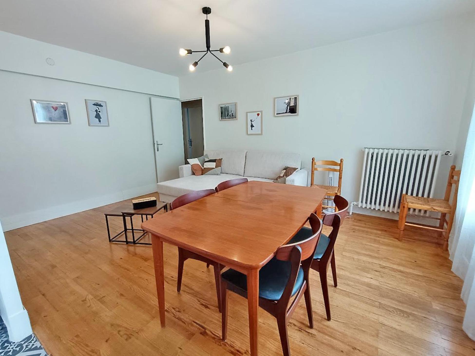 L'Appart Du Maupas, T3, Wifi, Parking Bagneres-de-Luchon Bagian luar foto